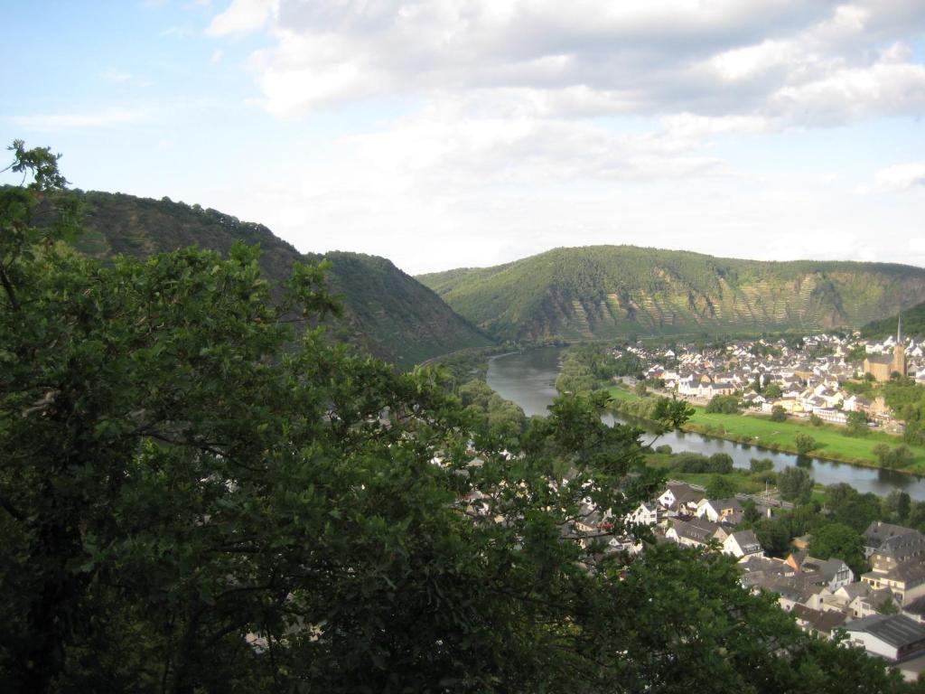 Landgasthaus Zur Kupferkanne Kobern-Gondorf Buitenkant foto