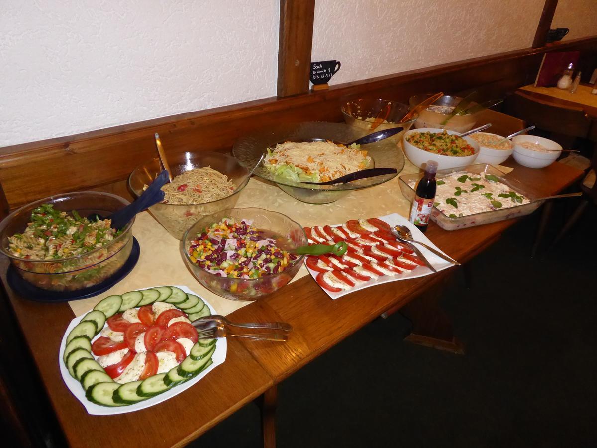 Landgasthaus Zur Kupferkanne Kobern-Gondorf Buitenkant foto
